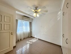 Chancery Grove (D11), Terrace #567190871